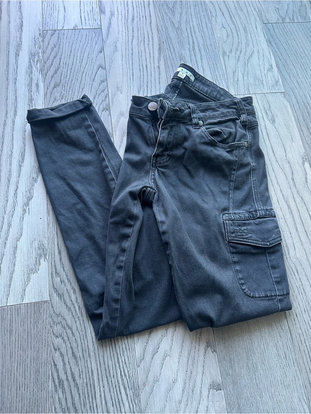 CAbi Slim Cargo Women’s Jeans